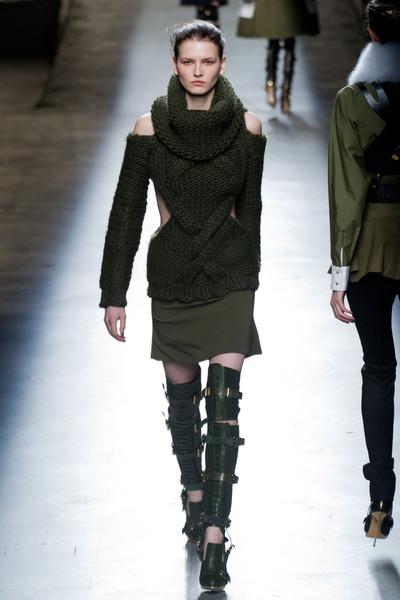 Style of a military from Prabal Gurung