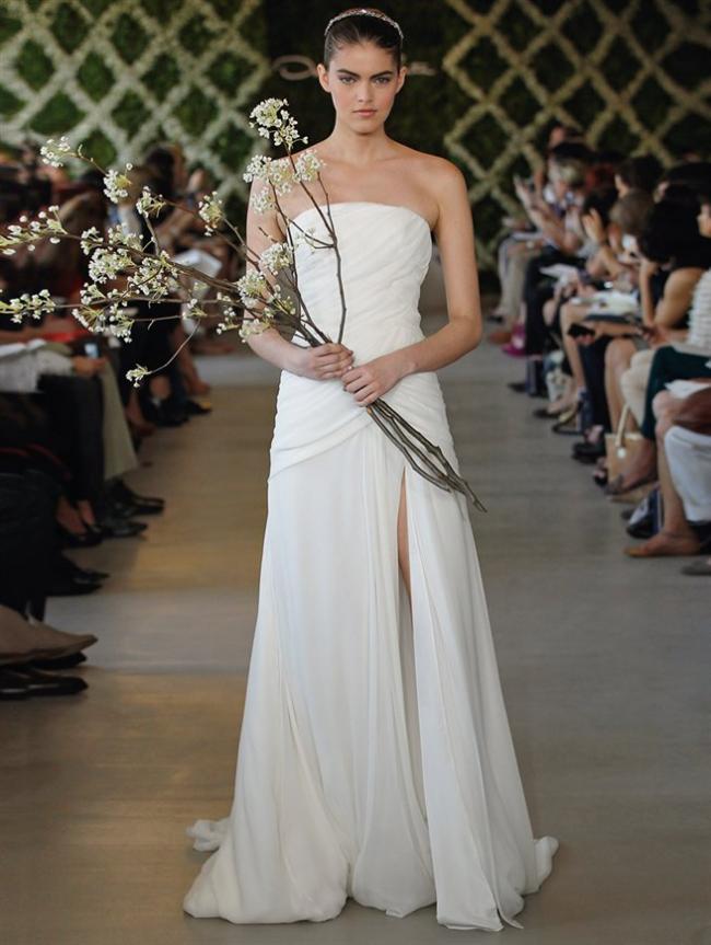 Wedding tenderness from Oscar de la Renta